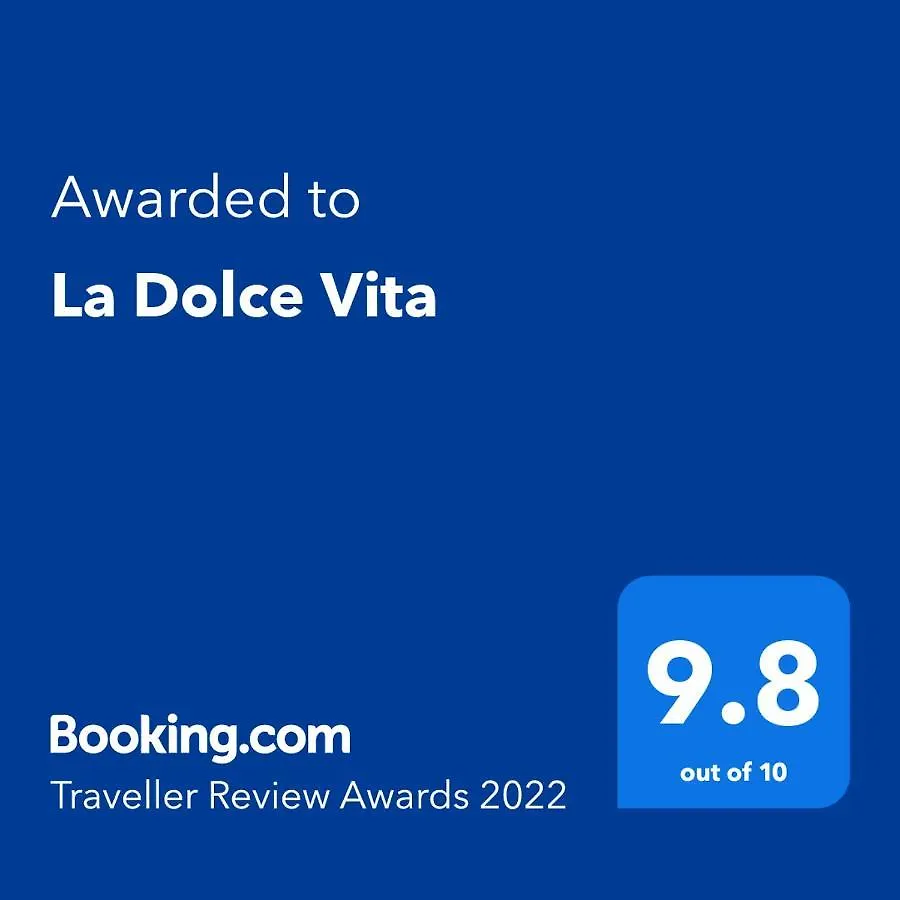 La Dolce Vita Beechmont 0*,  Australia